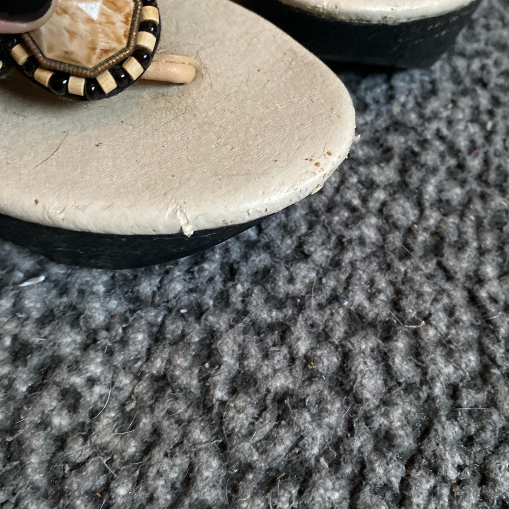 Dolce Vita Women's Black and Cream Embellished Sandals - Picture 2 of 10